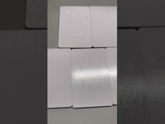 Placca di acciaio laminato con modello o struttura in laminatore a cartone