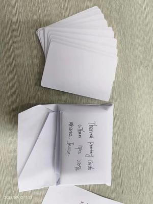 Carta bianca bianca in bianco in pvc stampata termicamente Cr80 54*85.6mm Per la produzione di carte