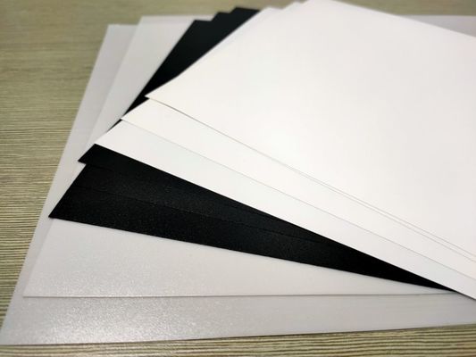 Strato interno di plastica di Eco del PC nero amichevole riflettente del policarbonato per le carte