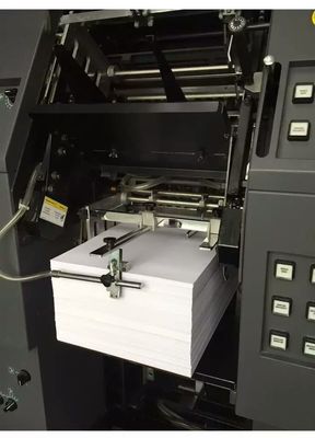 dimensione A4 Digital di 0.32mm che stampa singolo dell'indaco di cavalli vapore degli strati del PVC parteggiato per la carta di plastica